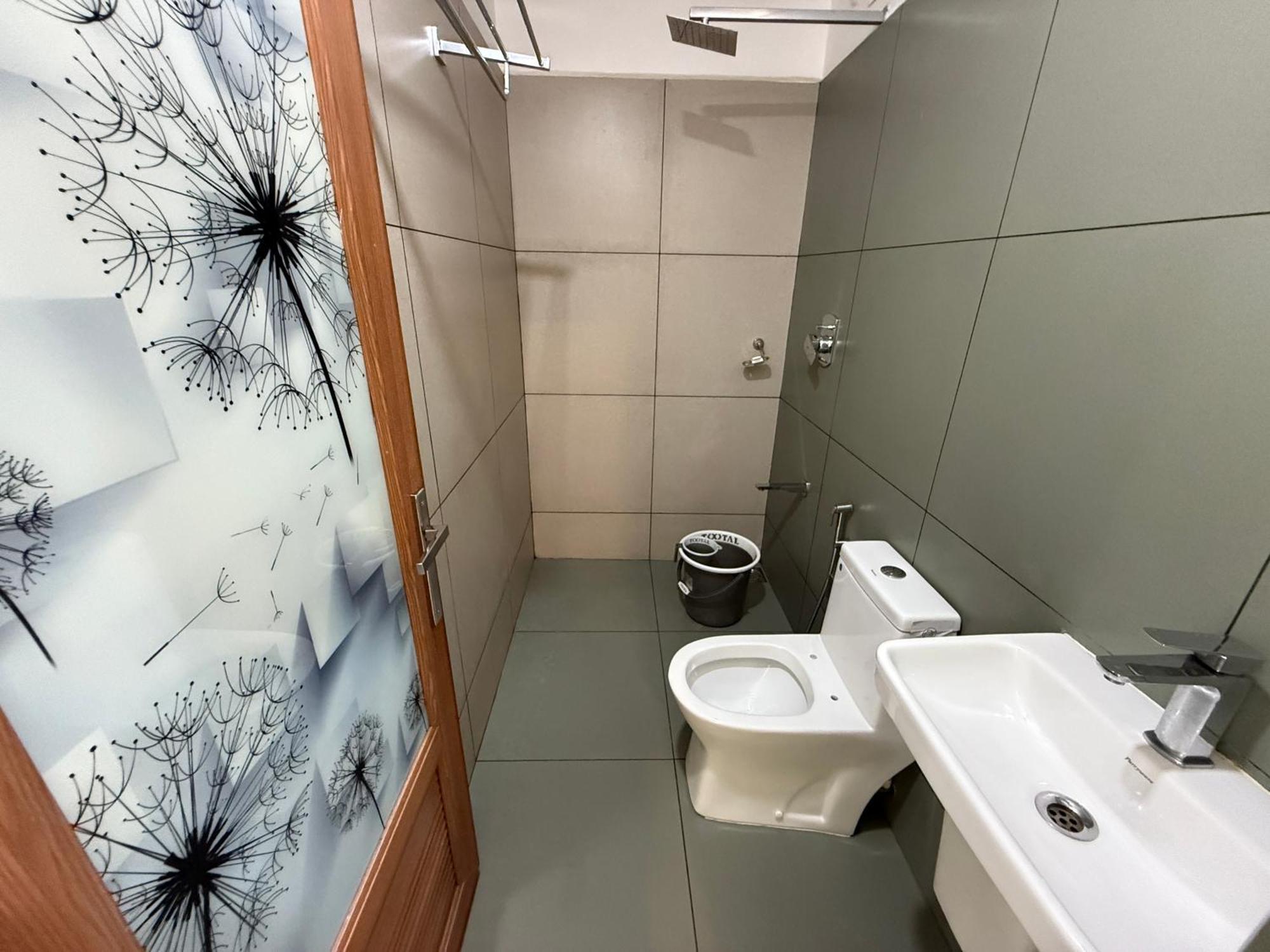 Honey Rock Hotel Kanthalloor Buitenkant foto